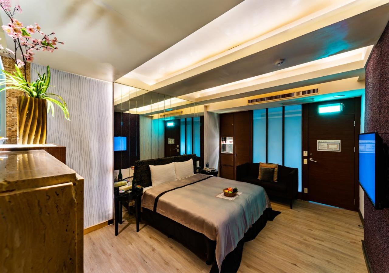 Liti Motel Тайчжун Экстерьер фото