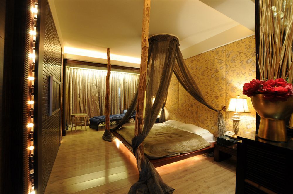 Liti Motel Тайчжун Экстерьер фото