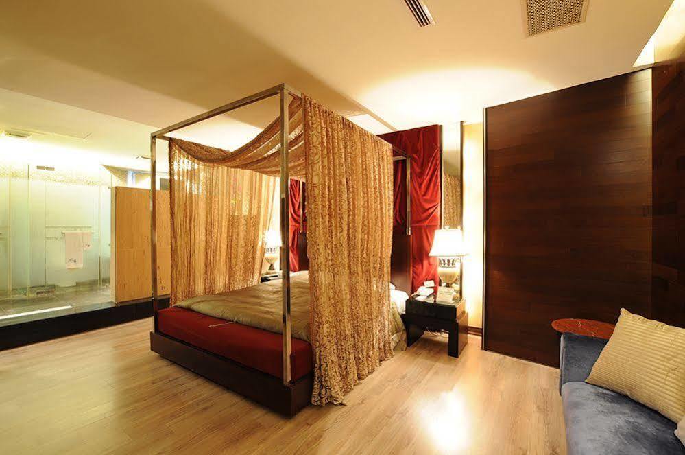 Liti Motel Тайчжун Экстерьер фото