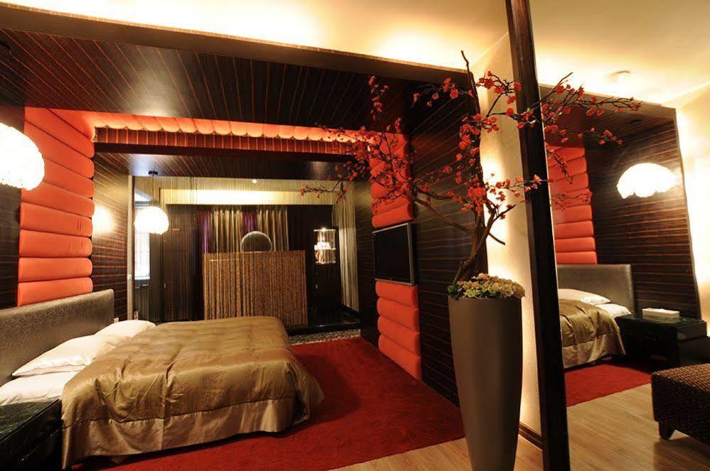 Liti Motel Тайчжун Экстерьер фото